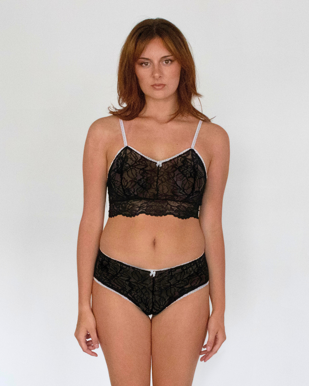 Daphne Bootyshort - Lace