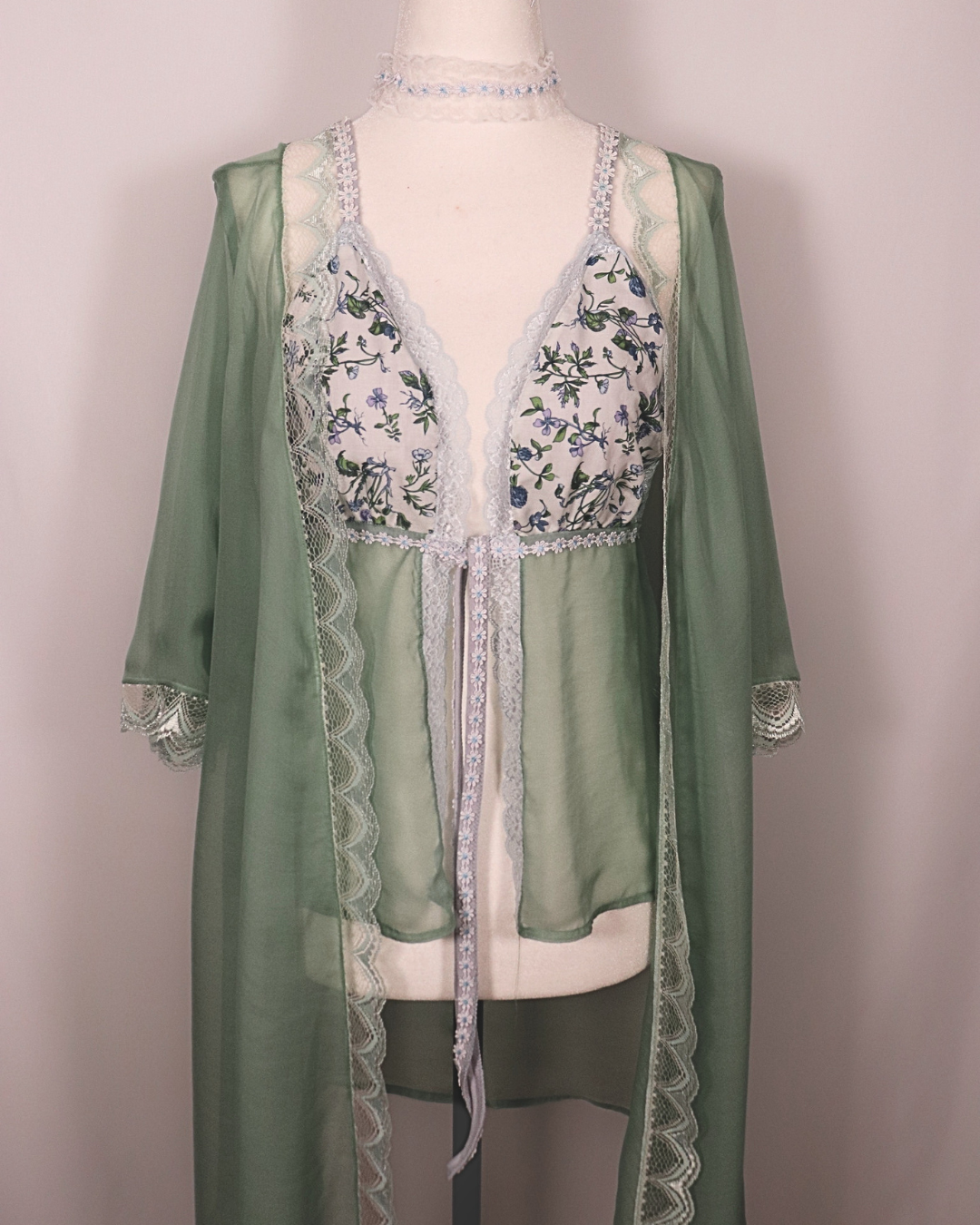 Fauna Robe